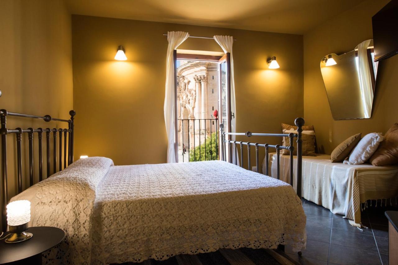 Le Stanze Del Cioccolato Bed & Breakfast Modica Eksteriør bilde
